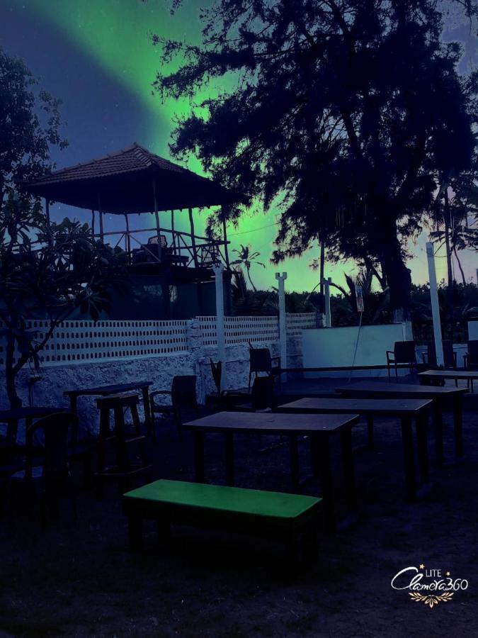 Rasta Mansion Beach Hostel And Rooms Arambol Exterior foto